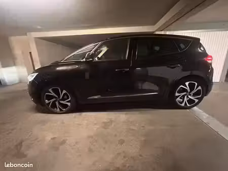 Renault Scénic 1.8 dCi 150