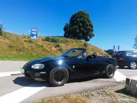 Mazda MX5 1.6 110