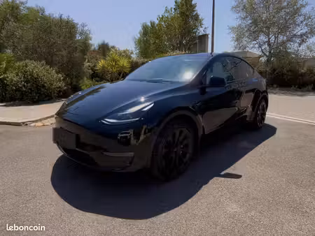Tesla Model Y Grande Autonomie 4x4