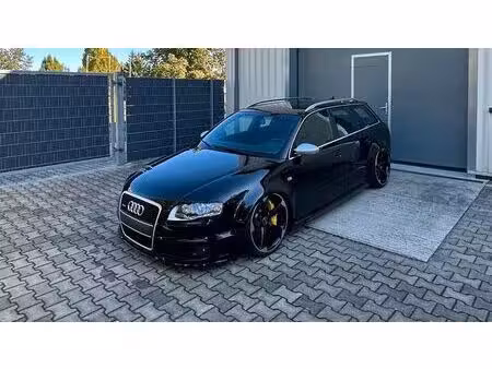 Audi A4 RS4 V8 4.2 FSI 420 quattro