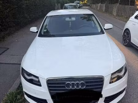 Audi A4 1.8 TFSI 160 Attraction