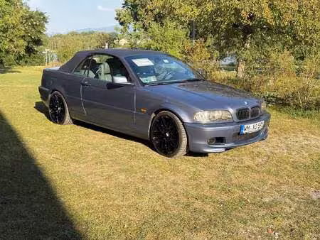 BMW Série 3 330i 3.0 231