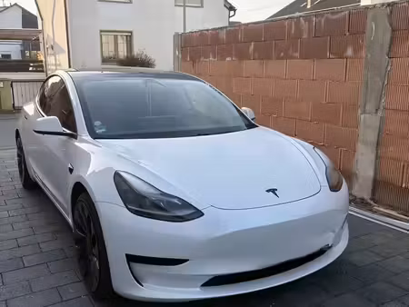 Tesla Model 3 Standard Plus