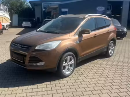 Ford Kuga 1.6 182 Titanium 4x4