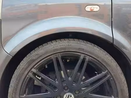Volkswagen Transporter T5 1.9 TDI 102