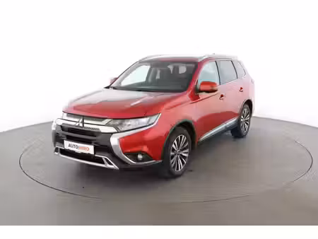 Mitsubishi Outlander 2.0 150 Invite