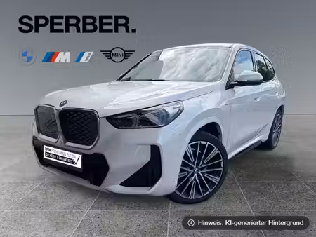 BMW iX1 