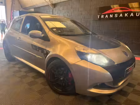 Renault Clio RS Trophy 2.0 200