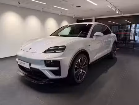 Porsche Macan Turbo 639 4x4