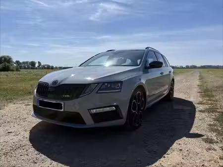 Škoda Octavia RS 2.0 TSI 245