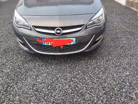 Opel Astra 1.4 140 Cosmo