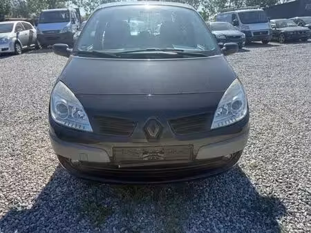 Renault Scénic 2.0 135 Exception