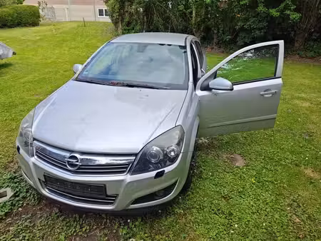 Opel Astra 1.6