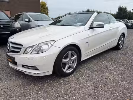 Mercedes-Benz Classe E E 200