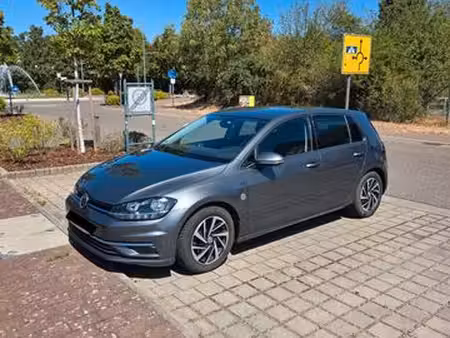 Volkswagen Golf 1.5 TSI