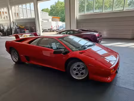 Lamborghini Diablo V12 5.7 492