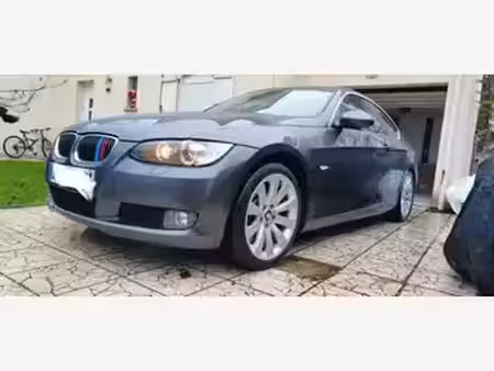 BMW Série 3 330d 3.0 231 Luxe