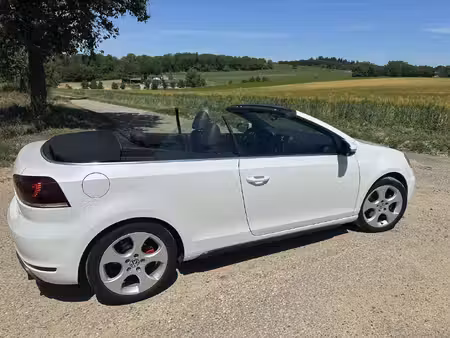 Volkswagen Golf GTI 2.0 TSI 210