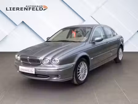 Jaguar X-type V6 2.5 196 Executive 4x4