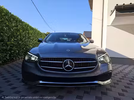 Mercedes-Benz Classe E E 220 4Matic