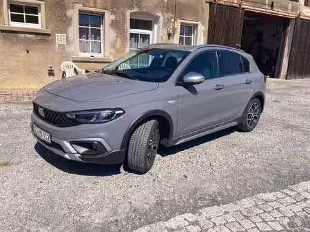 Fiat Tipo 1.0 101 Cross