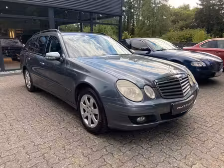 Mercedes-Benz Classe E E 200