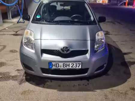 Toyota Yaris 1.0 VVT-i 69