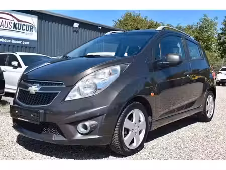 Chevrolet Spark 1.2 81 LT