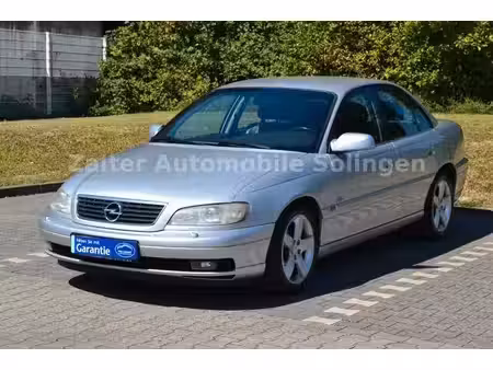 Opel Omega 2.5 150 Design Edition