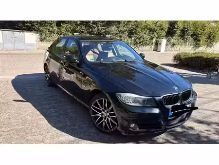 BMW Série 3 318i 2.0 143