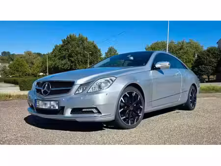 Mercedes-Benz Classe E E 250 2.1 150