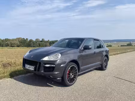 Porsche Cayenne Turbo S V8 4.8 550 4x4