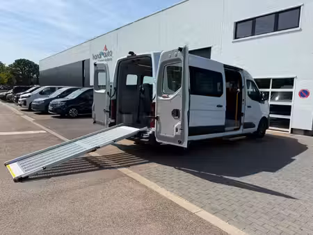 Renault Master 2.0 dCi 130