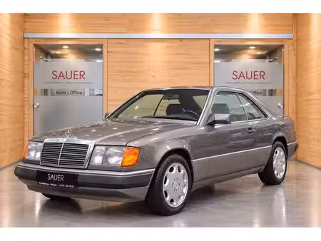 Mercedes-Benz Classe E 300 E