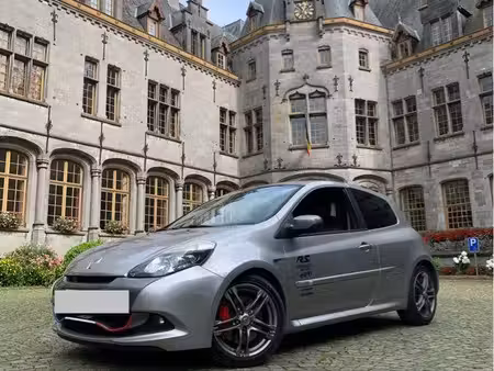 Renault Clio RS 2.0 203
