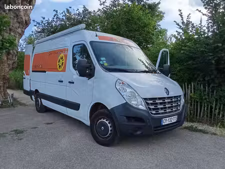 Renault Master 2.3