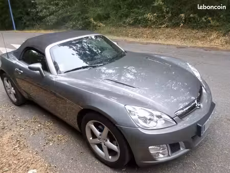 Opel GT 2.0 T 264