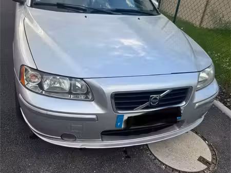 Volvo S60 2.4 163