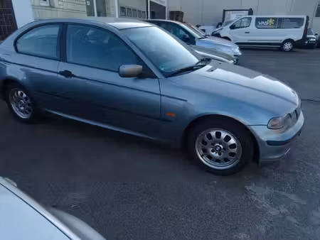 BMW Série 3 318i 2.0 143
