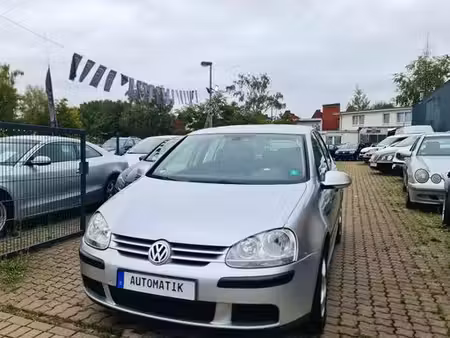 Volkswagen Golf 1.6 102 Trendline
