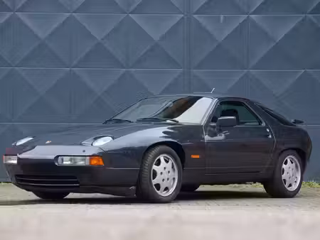 Porsche 928 GT V8 5.0 330