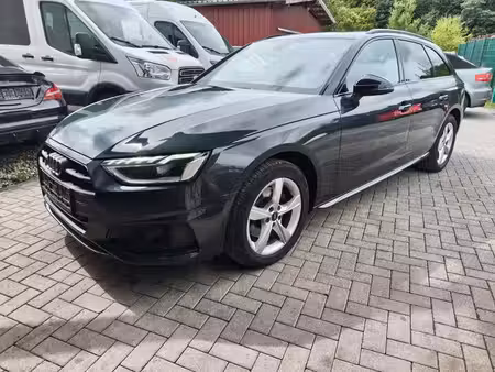 Audi A4 35 TDI 2.0 TDI 163 S line