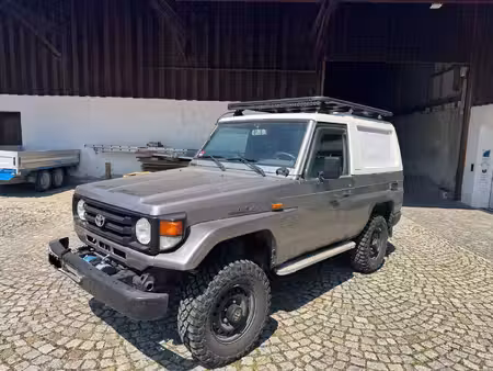 Toyota Land Cruiser 4.2