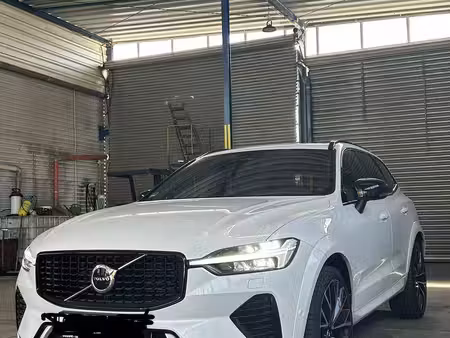 Volvo XC60 2.0 197 R Design