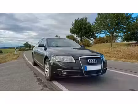 Audi A6 V6 2.4 177