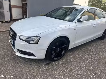 Audi A5 V6 3.0 TDI 204