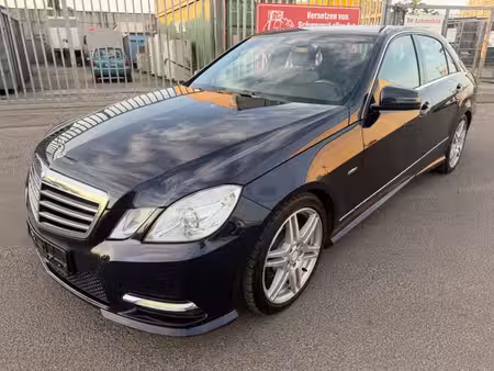 Mercedes-Benz Classe E E 220 2.1 170 AMG Line