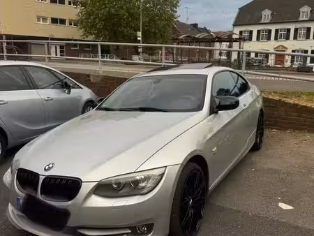 BMW Série 3 320d 2.0 184