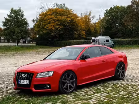 Audi A5 S5 V8 4.2 FSI 354 quattro