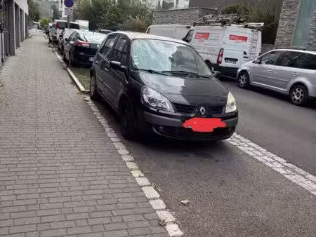 Renault Scénic 1.9 dCi 130